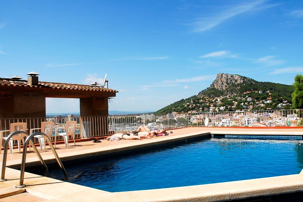 Nautic Apartment Torroella De Montgri Exterior photo