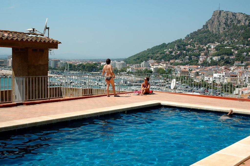Nautic Apartment Torroella De Montgri Exterior photo
