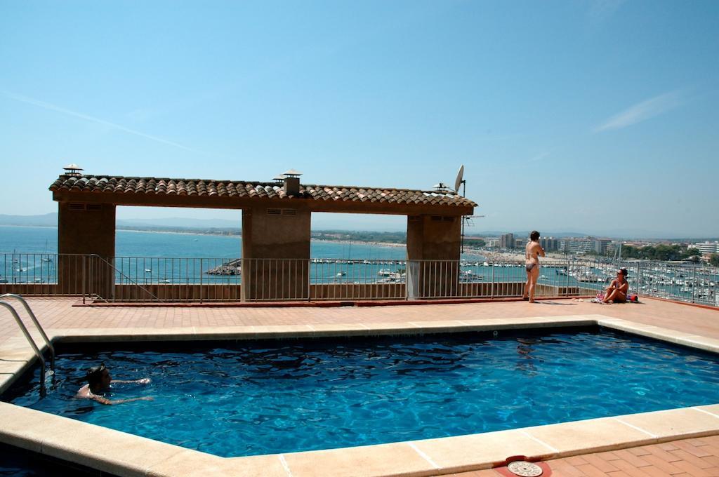 Nautic Apartment Torroella De Montgri Exterior photo