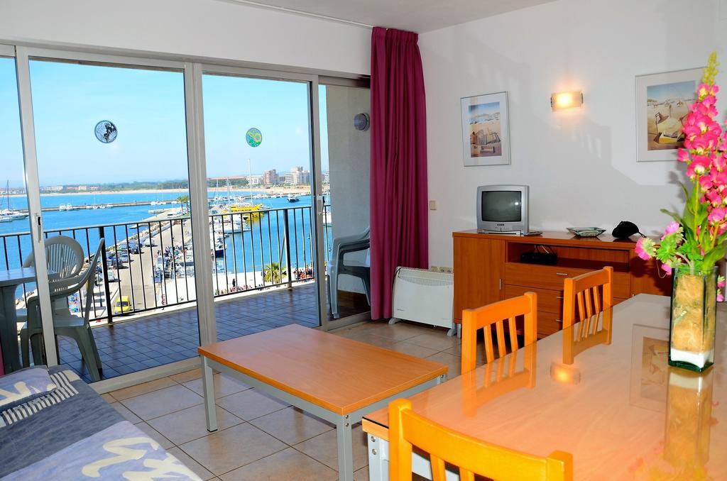 Nautic Apartment Torroella De Montgri Room photo